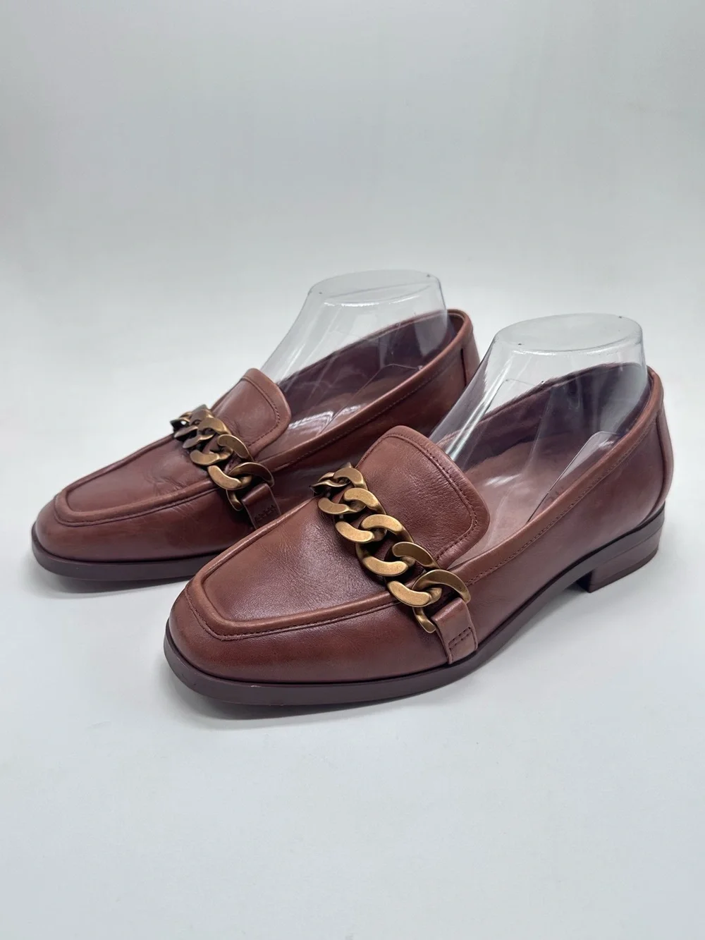 Vionic | Mizelle Chain Loafers in Brown Leather
